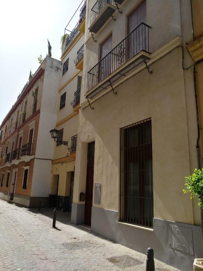 Rentalsevilla Espacioso Duplex En La Puerta Real エクステリア 写真