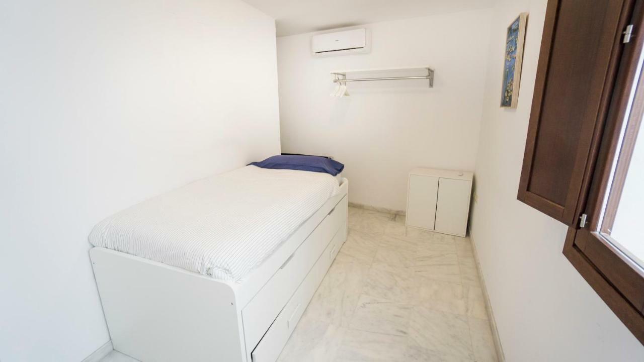 Rentalsevilla Espacioso Duplex En La Puerta Real エクステリア 写真